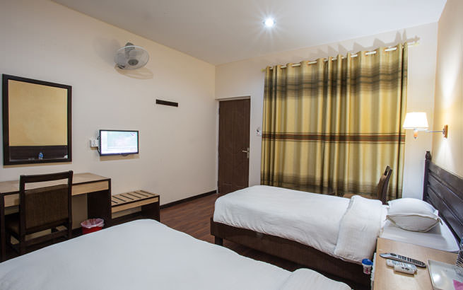 Single Deluxe Room